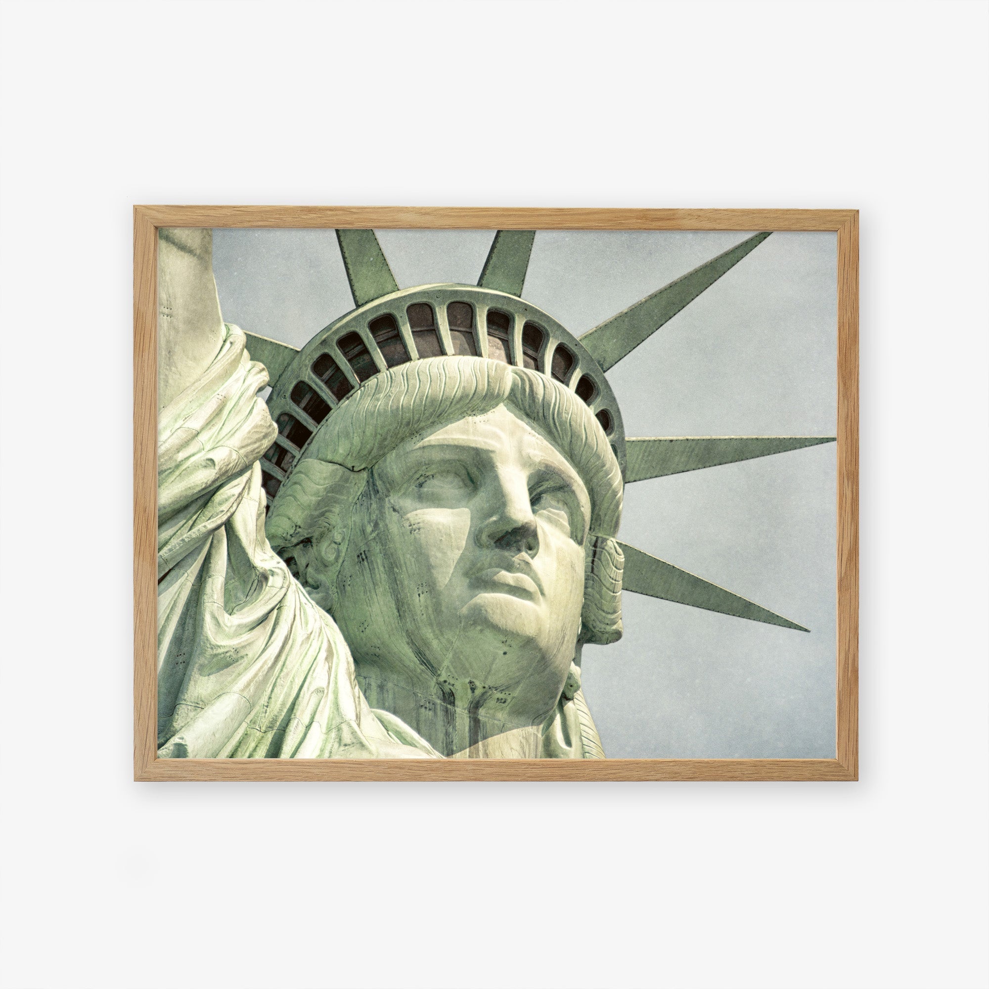 Natural oak frame with matting